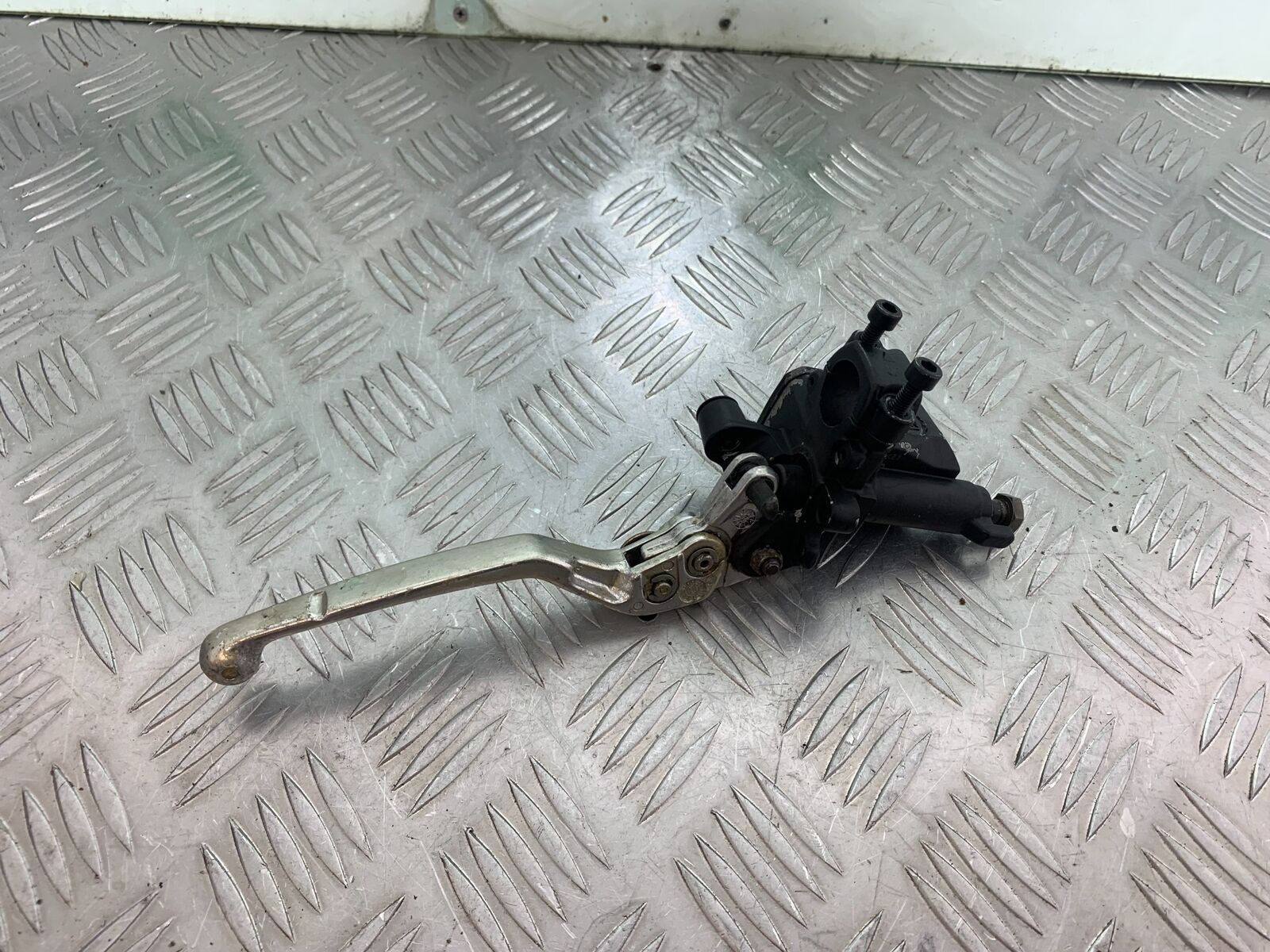 APRILIA FUTURA RST 1000 CLUTCH MASTER CYLINDER   YEAR 2001-2005 (CMB1033)