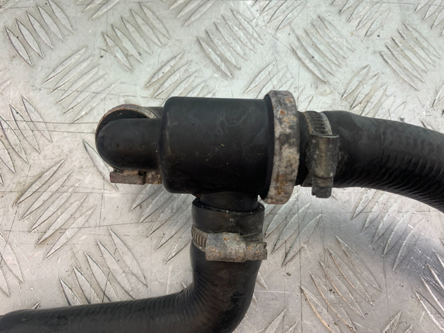 DUCATI 996 SPS 748 916 998 THERMOSTAT   1999-2000 (CMB1209)
