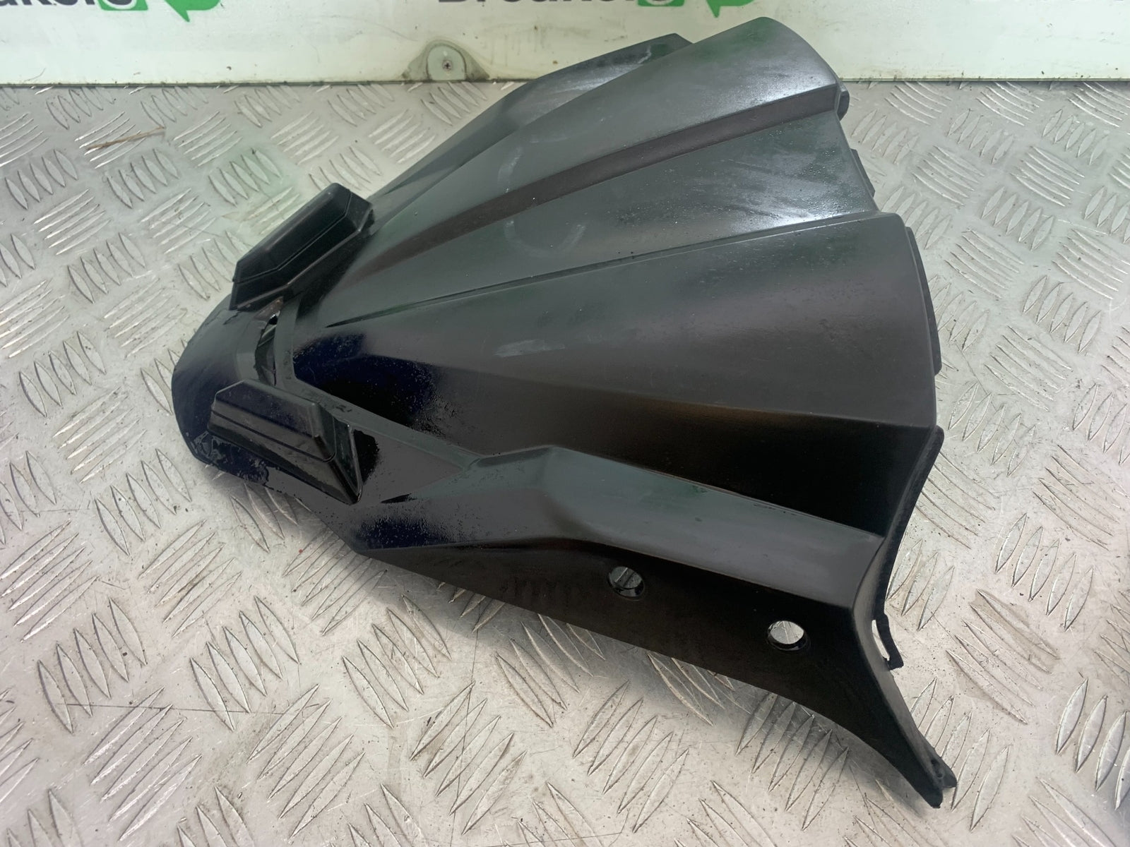 KAWASAKI J125 J125 SCREEN INFILL PANEL   YEAR 2016-2020 (CMB1158)