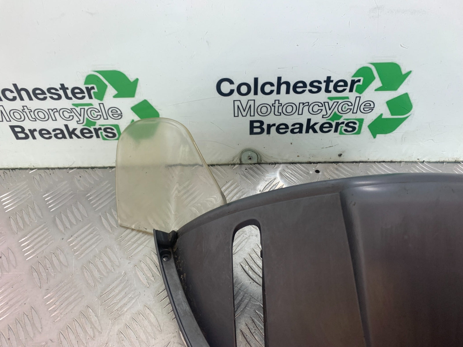 BMW K1200 K 1200 LT SCREEN INFILL PANEL  YEAR 1999-07 (CMB1138)