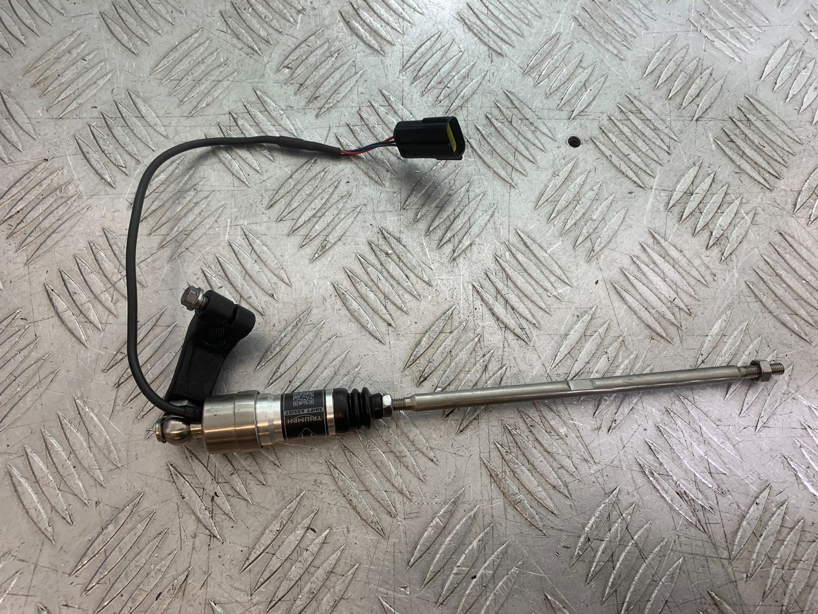 TRIUMPH TRIDENT 660 QUICKSHIFTER   YEAR 2021-2024 (CMB1295)