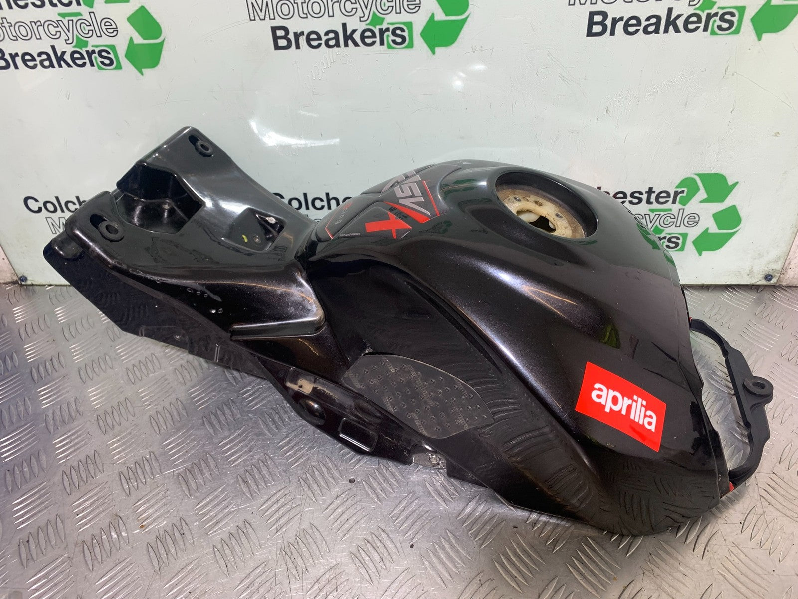 APRILIA RSV4 FACTORY PETROL TANK   YEAR 2009-2012(CMB1224)