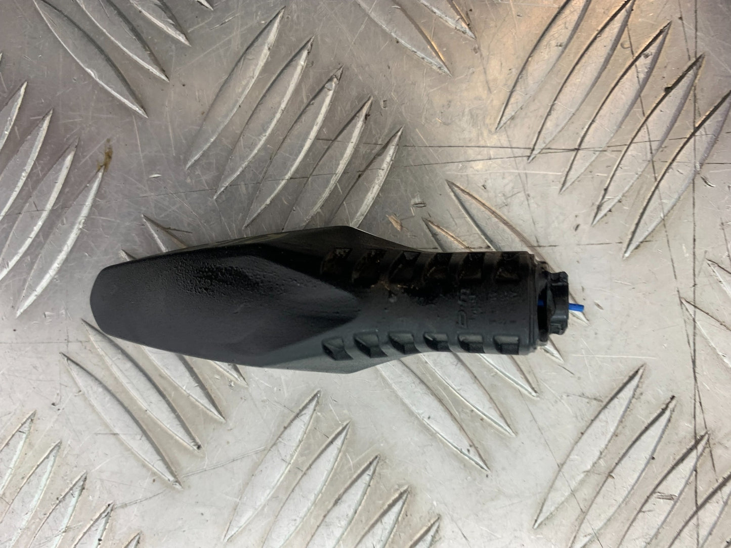 BMW M1000 R RIGHT REAR INDICATOR (DAMAGED)  YEAR 2023-2024 (CMB1140)