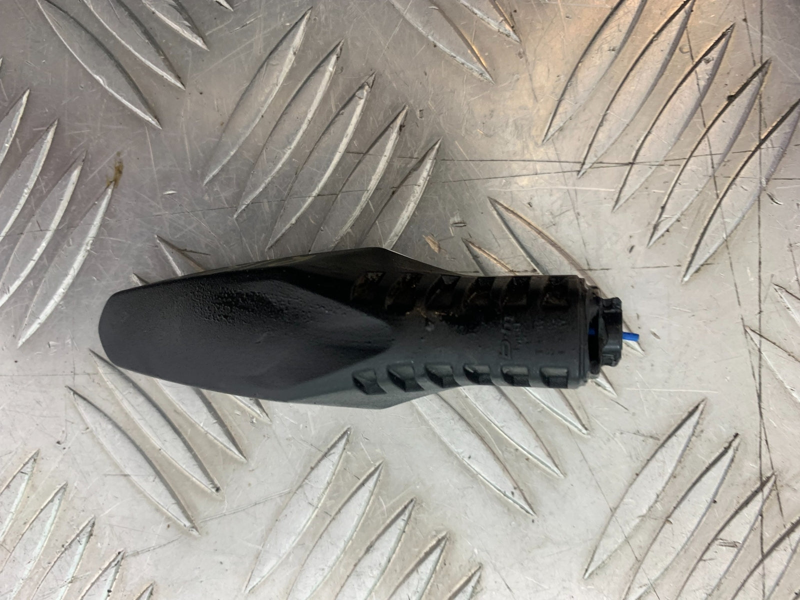 BMW M1000 R RIGHT REAR INDICATOR (DAMAGED)  YEAR 2023-2024 (CMB1140)