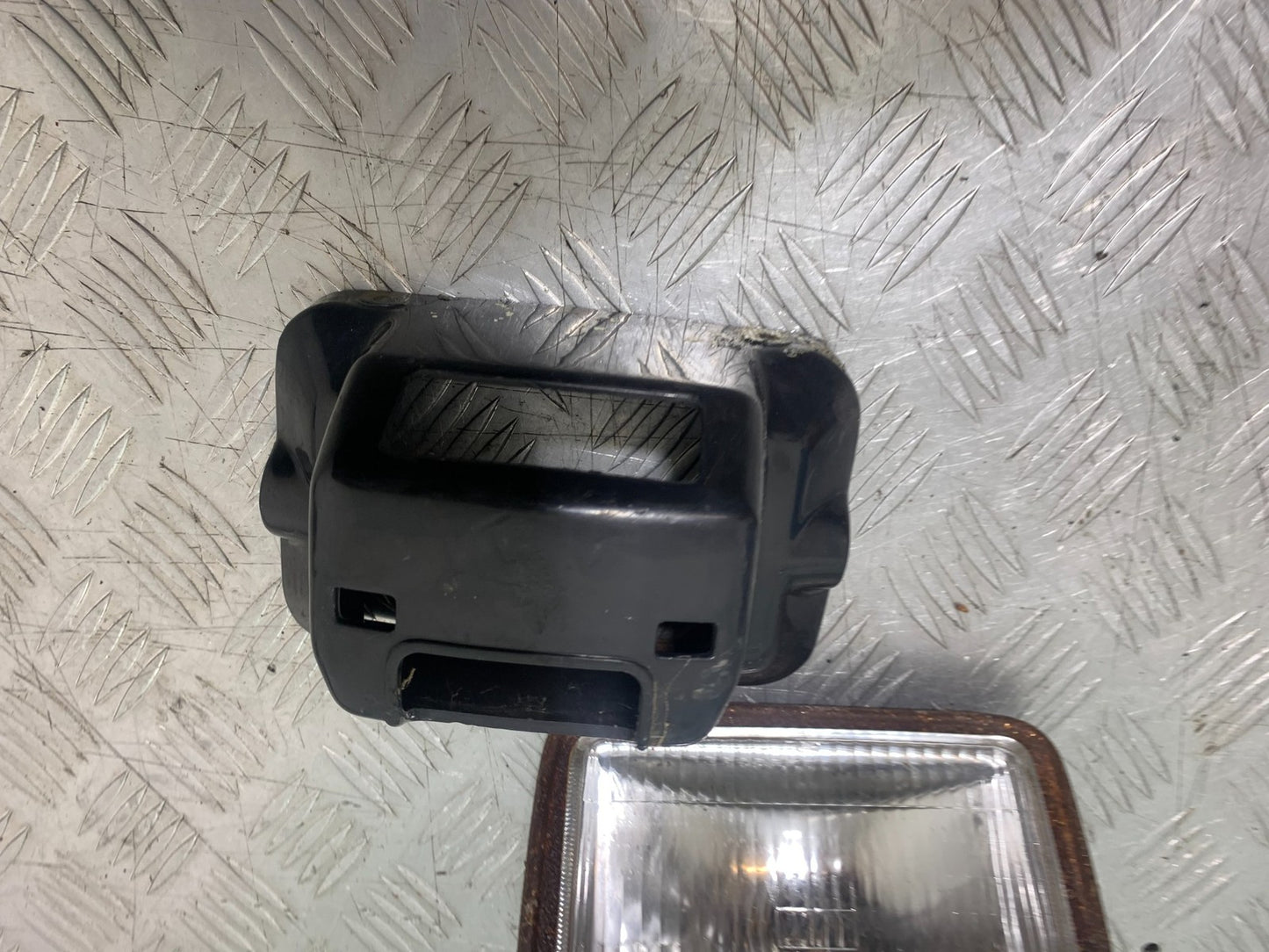 HONDA CG125 CG 125 HEADLIGHT  YEAR 1998-2000 (CMB1282)