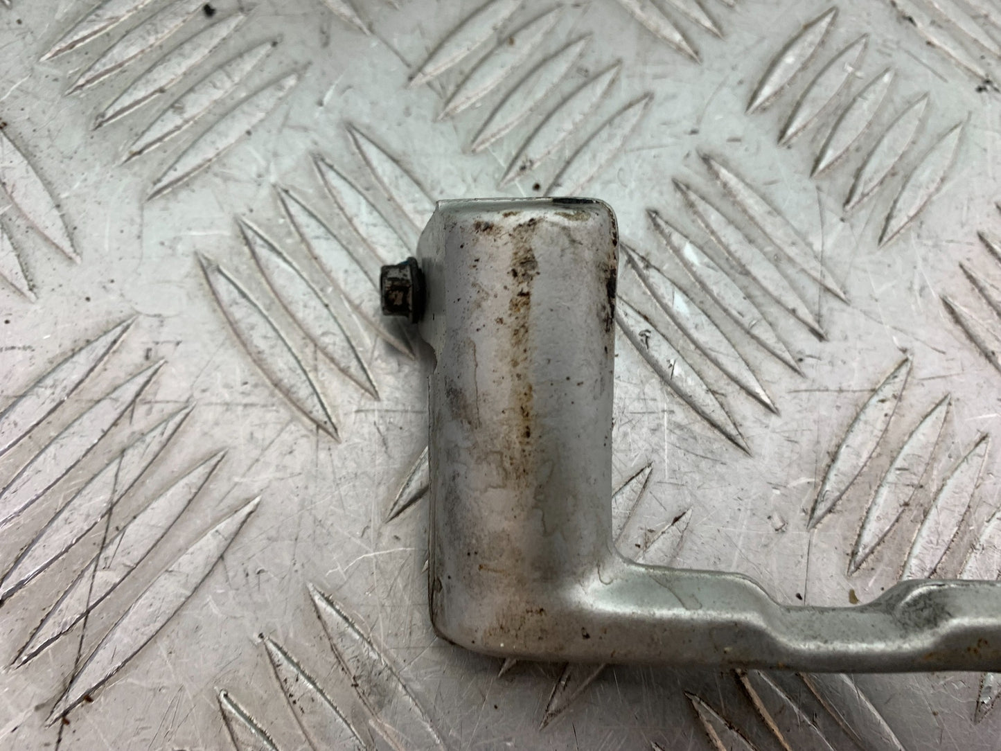 TRIUMPH T509 SPEED TRIPLE GEAR LEVER  YEAR 1997-1998 (CMB1144)