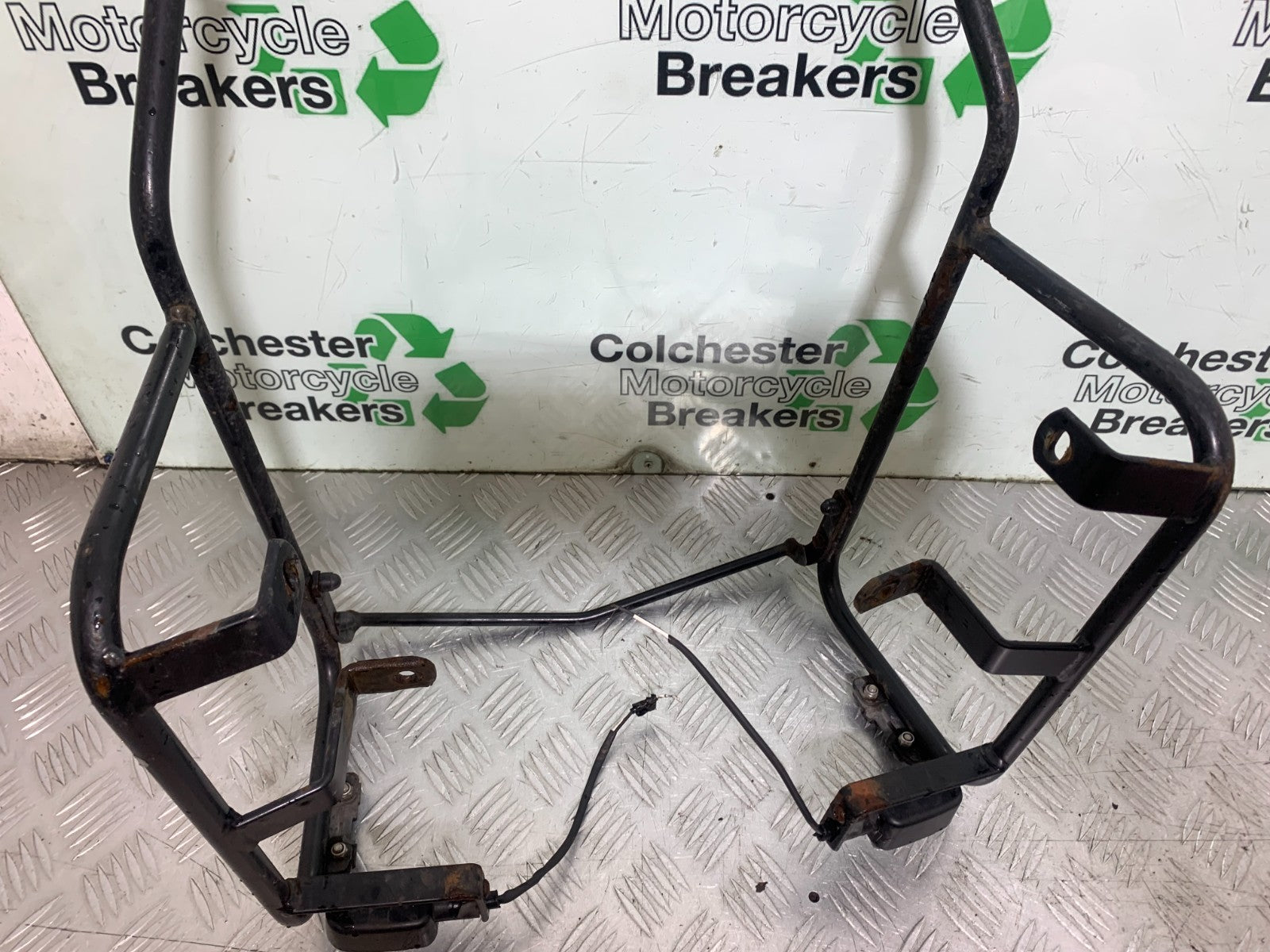 ROYAL ENFIELD HIMALAYAN 411 PANNIER RAILS YEAR 2018-2023 (CMB1322)