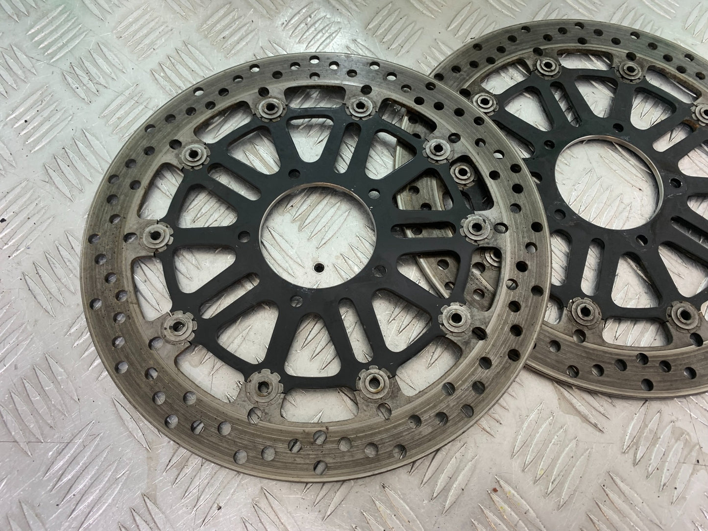 MV AGUSTA 800 F3 FRONT BRAKE  DISCS   YEAR 2013-2016 (CMB1152)
