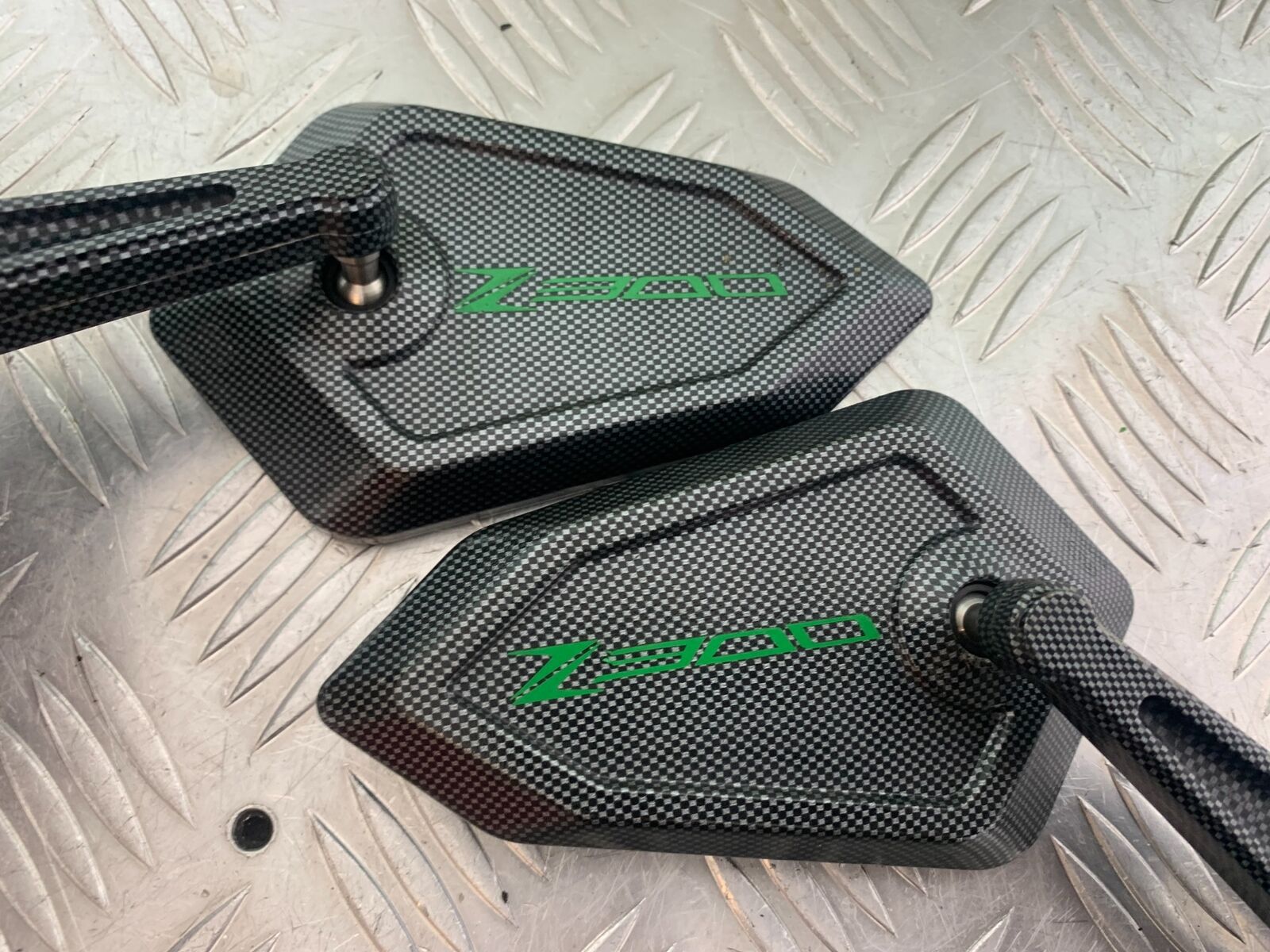 KAWASAKI Z300 ER300 LEFT AND RIGHT MIRRORS YEAR 2016-2018  (CMB1056)