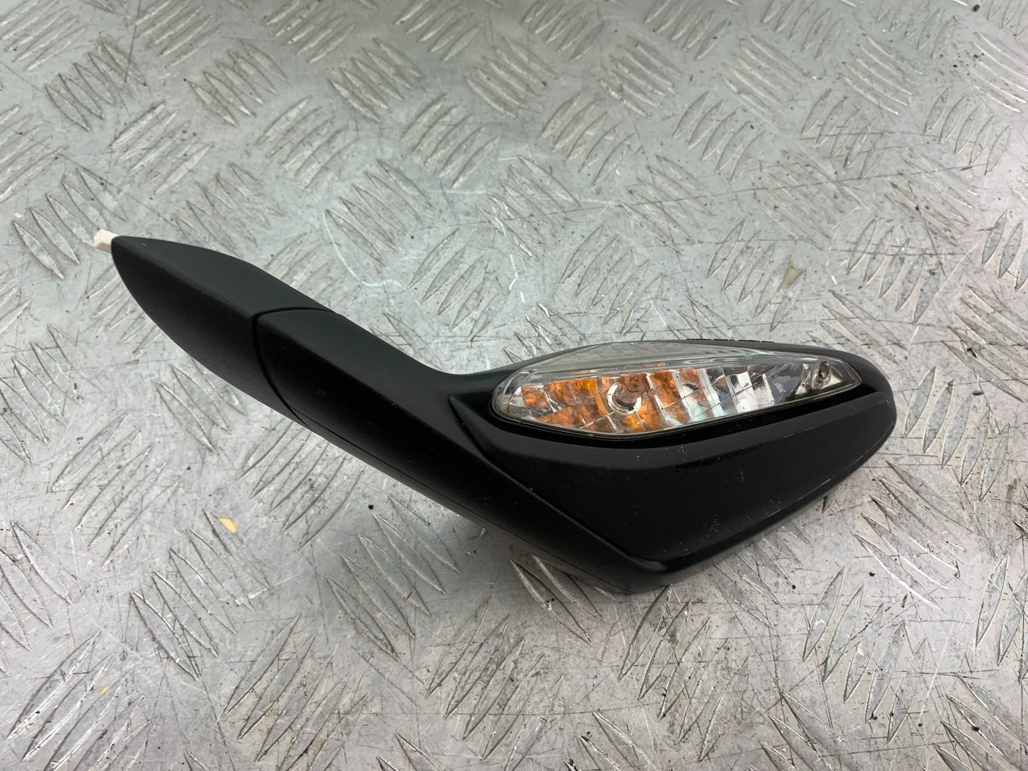 MV AGUSTA 675 F3 RIGHT MIRROR  YEAR 2012-2016 (CMB1302)