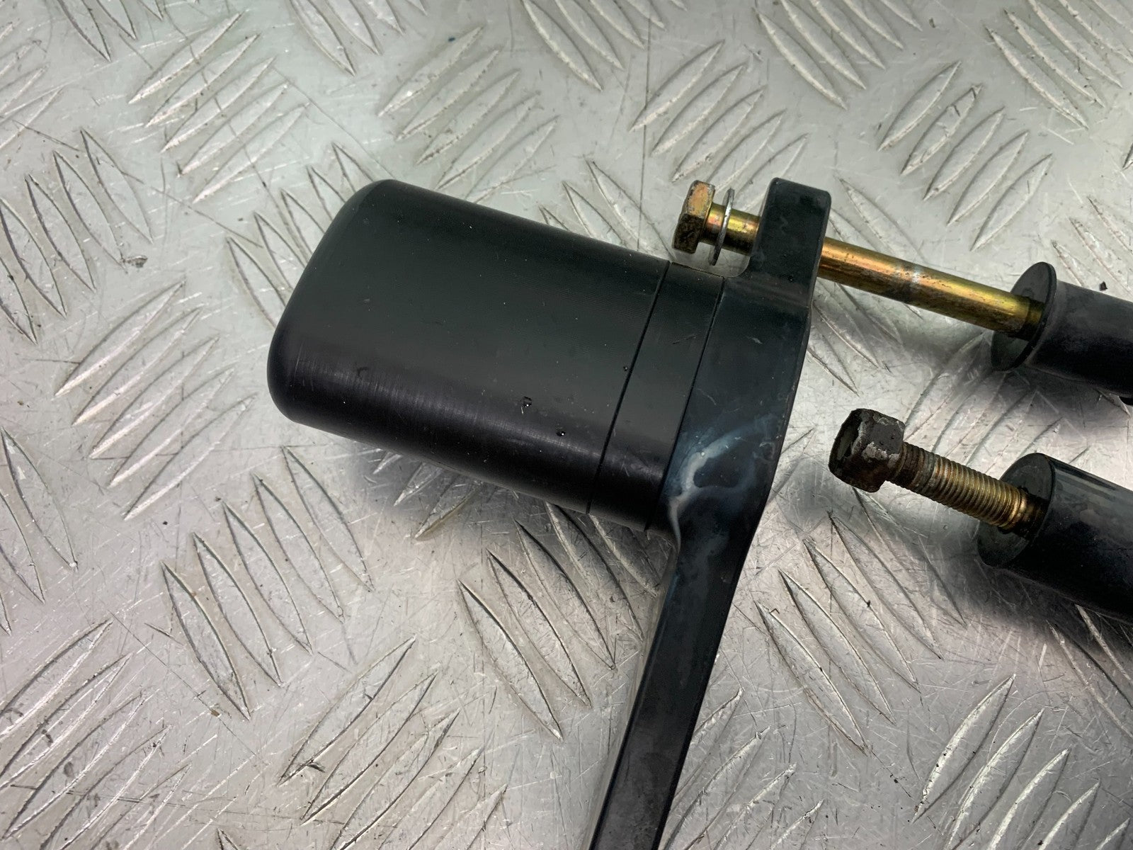 TRIUMPH 675 STREET TRIPLE RX R&G CRASH PROTECTORS   2015- 2017 (CMB1299)