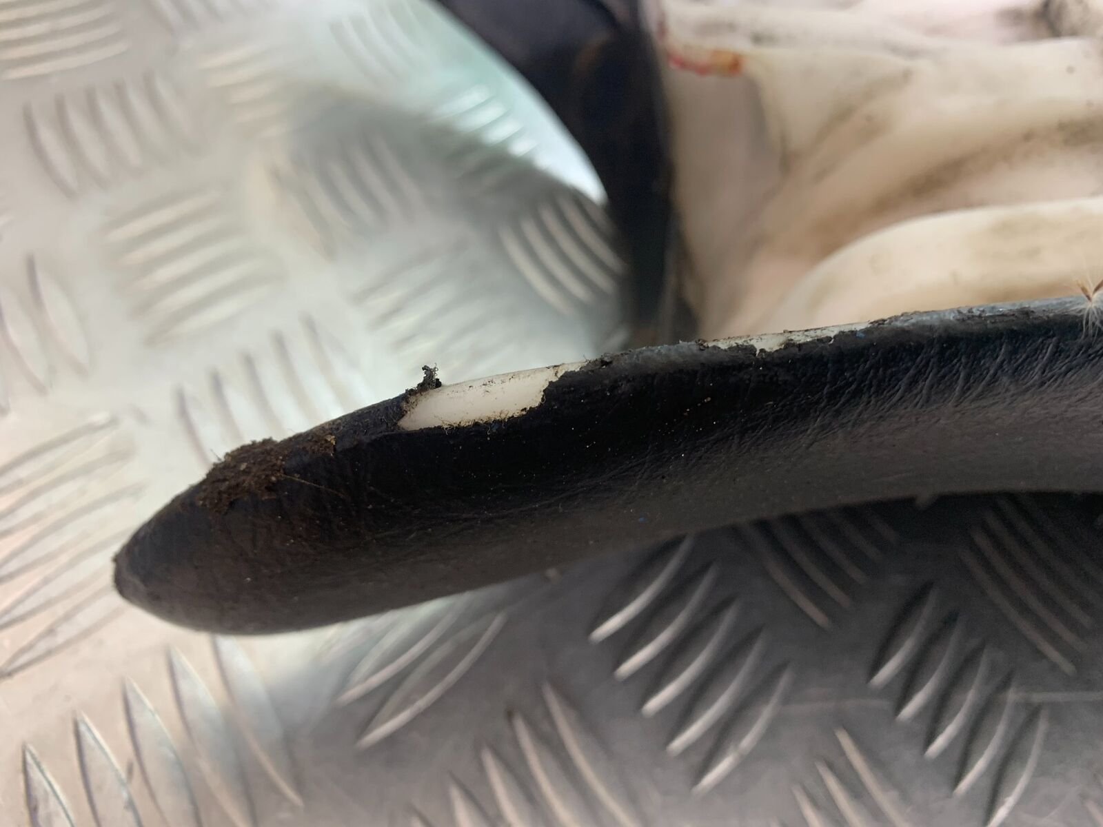 KAWASAKI Z750 ZR750 ZR-7S SEAT   YEAR 1999-05 (CMB1135)