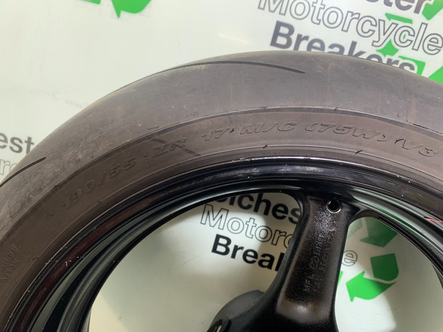 HONDA CBR1000 RR CBR1000RR FIREBLADE REAR WHEEL 2008-2011 (CMB1179)