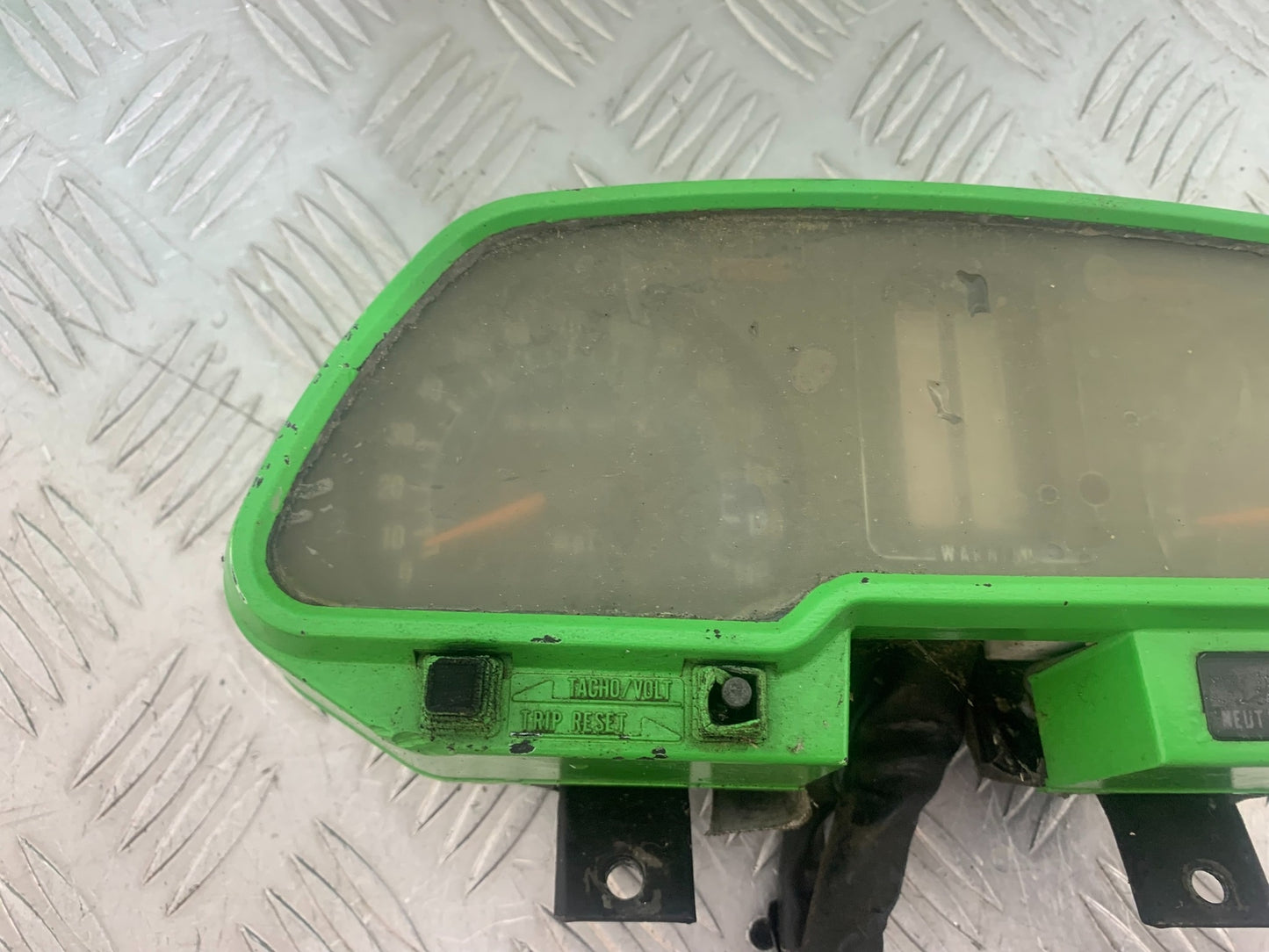 KAWASAKI GT550 GT 550 CLOCKS SPEEDO DASH   YEAR 1984-87 (CMB1141)