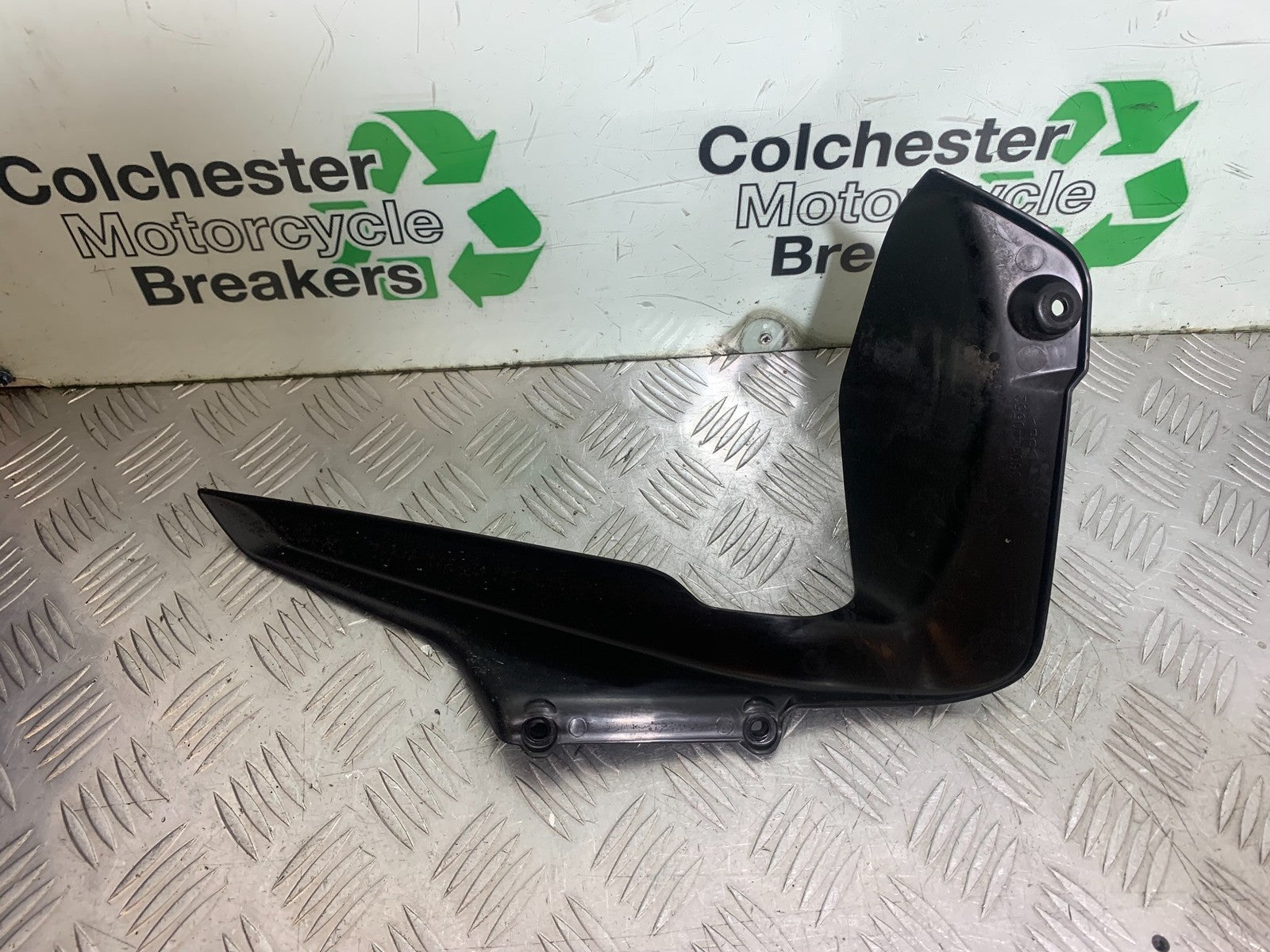KAWASAKI ER6 N REAR HUGGER  YEAR 2012-2017 (CMB1324)