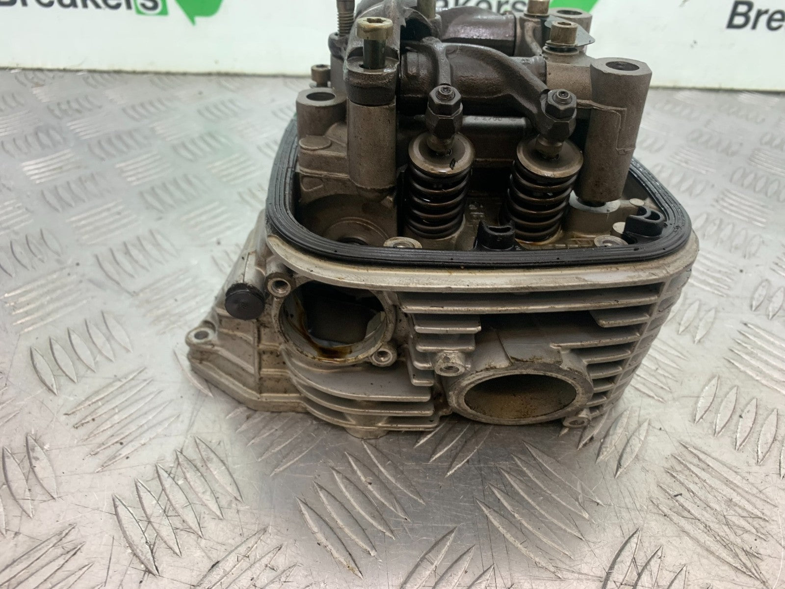 BMW R1100 RT R 1100 RT LEFT CYLINDER HEAD   YEAR 1996-2001 (CMB1095)