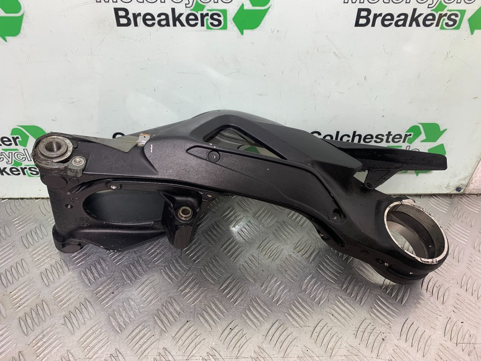 MV AGUSTA 800 F3 SWINGARM  YEAR 2017-2019 (CMB1227)