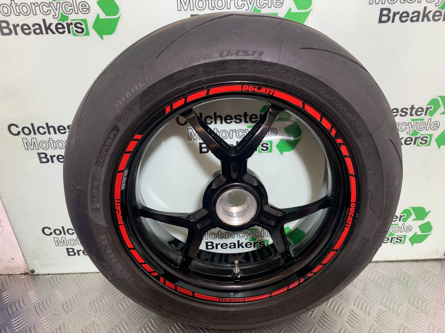 DUCATI 1299 PANIGALE REAR WHEEL   YEAR 2016 (CMB 1187)
