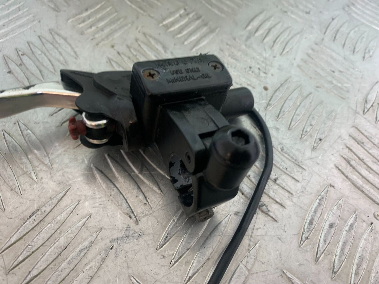 KTM 990 SUPERMOTO T CLUTCH MASTER CYLINDER   YEAR 2010-2011  (CMB1127)