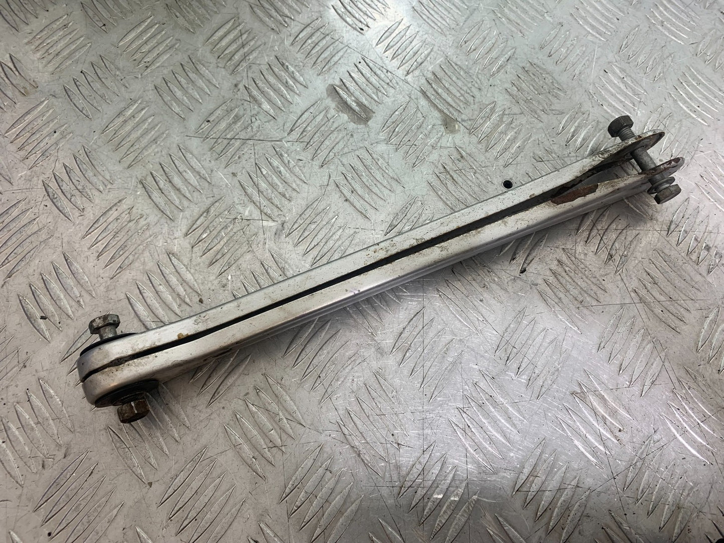 BMW R850 R R850R REAR BRAKE ARM  YEAR 1994-2002 (CMB1170)