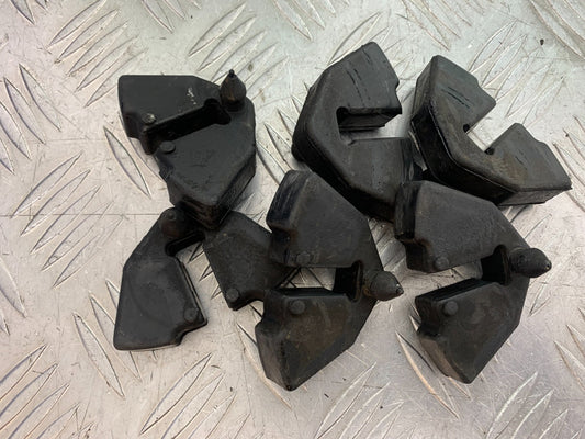 SUZUKI GSF1200 GSF 1200 BANDIT CUSH DRIVE RUBBERS  YEAR 2001-2004 (CMB1188)