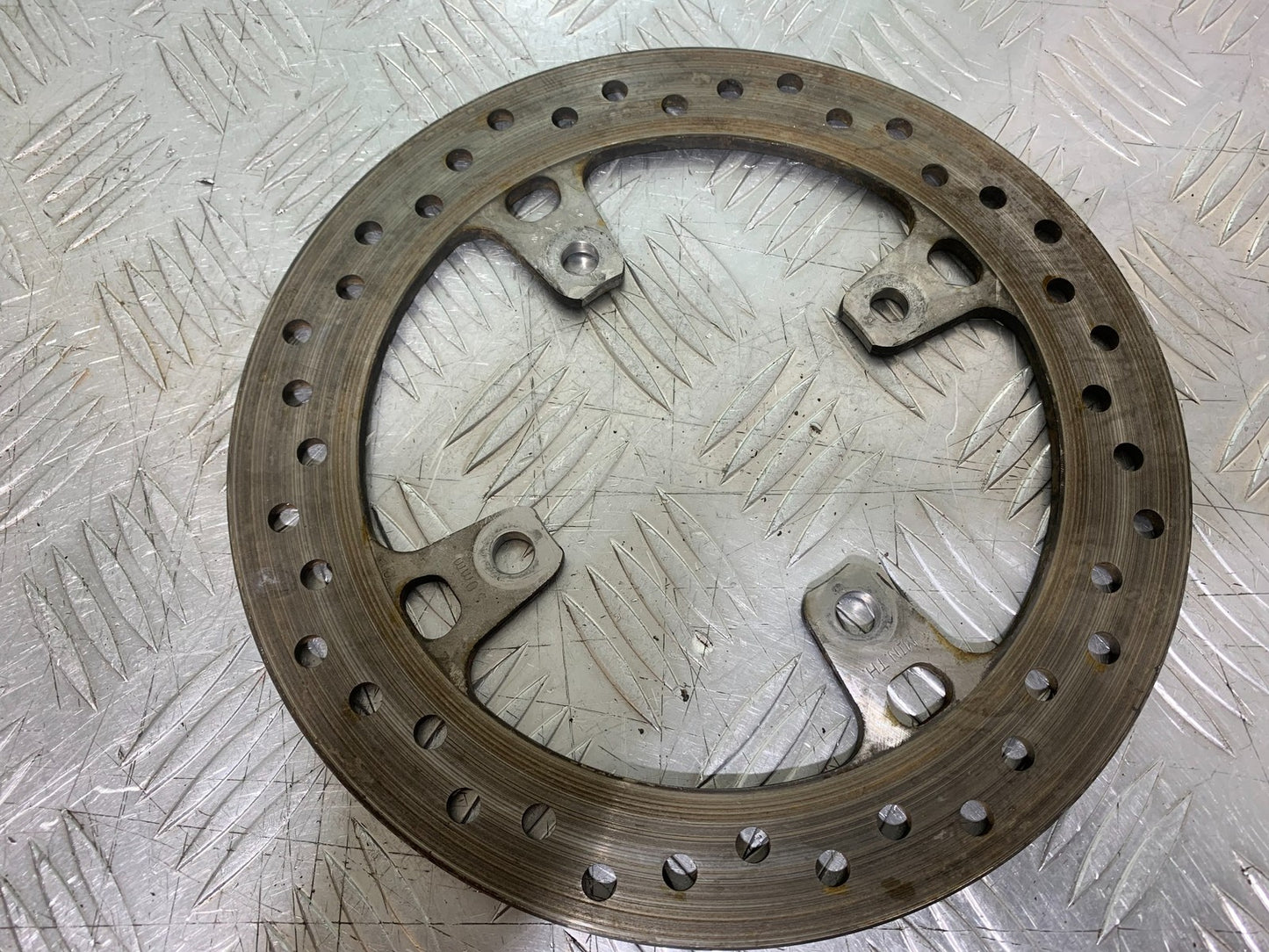 TRIUMPH TRIDENT 660 REAR BRAKE DISC  YEAR 2021-2024 (CMB1295)