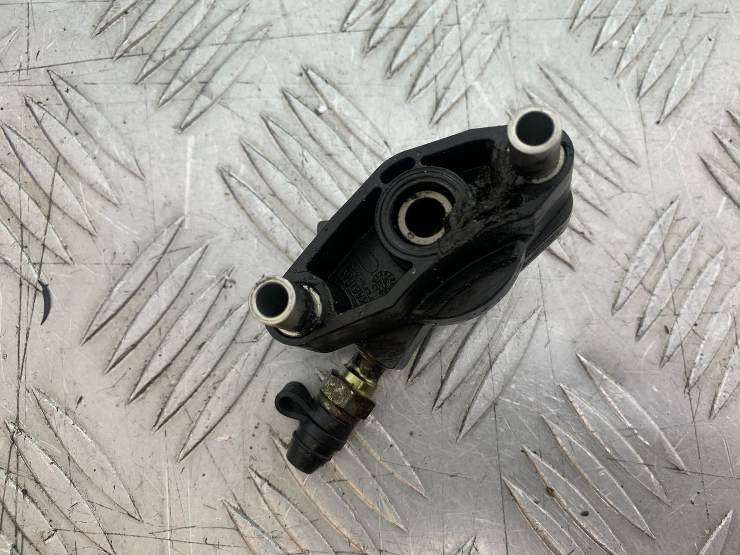KTM 990 SUPER DUKE CLUTCH SLAVE CYLINDER  YEAR 2007-2011  (CMB1207)