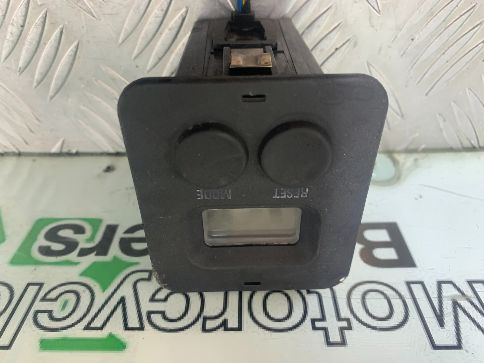 BMW K1200 K 1200 LT TIME CLOCK YEAR 1999-07 (CMB1138)