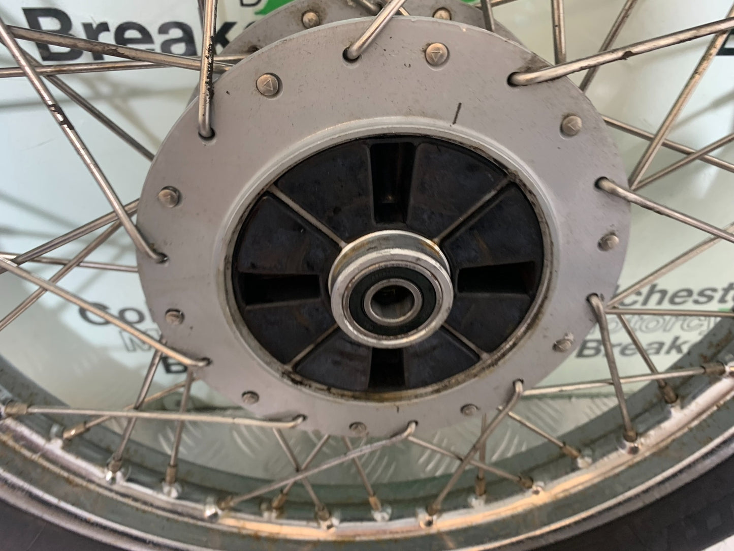 ROYAL ENFIELD BULLET 500 EFI REAR WHEEL  YEAR 2008 - 2016 (CMB1153)