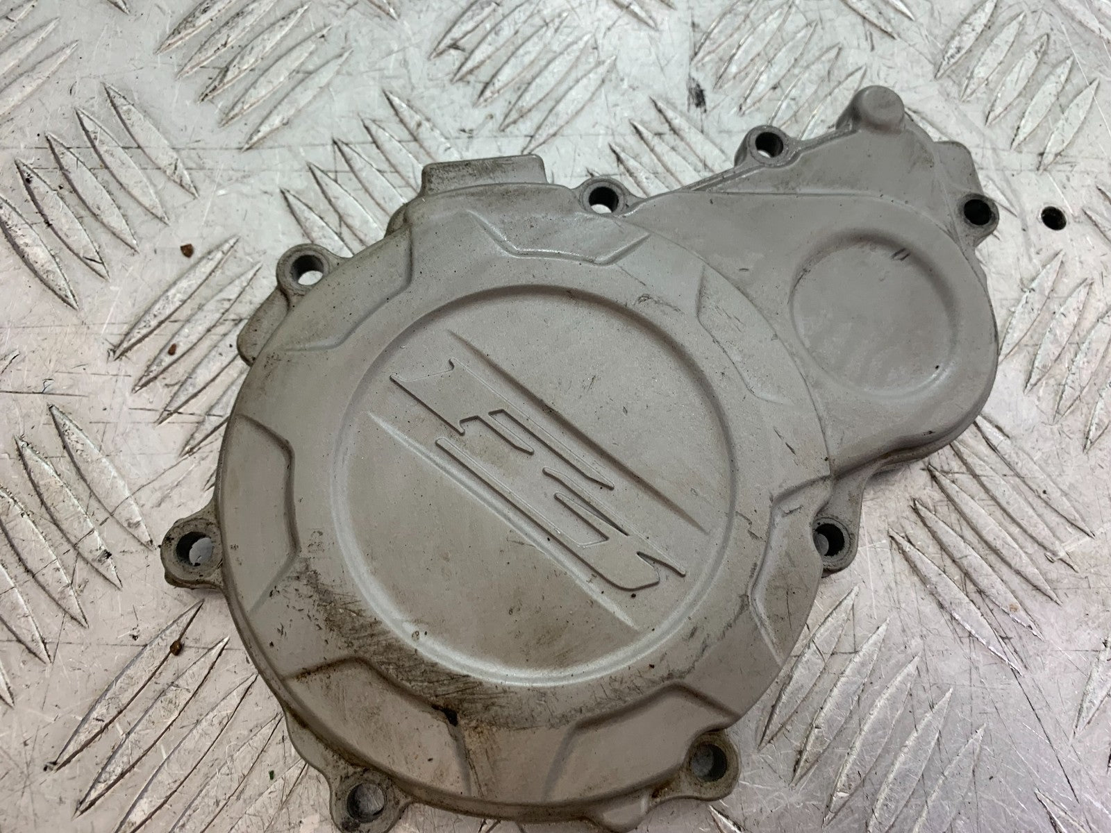 MV AGUSTA 675 F3 GENERATOR  COVER  YEAR 2012-2016 (CMB1302)