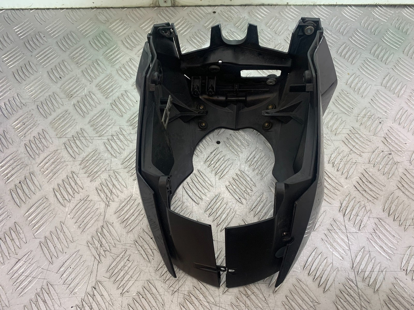 KTM 990 SUPER DUKE HEADLIGHT COWL  YEAR 2007-2011  (CMB1207)