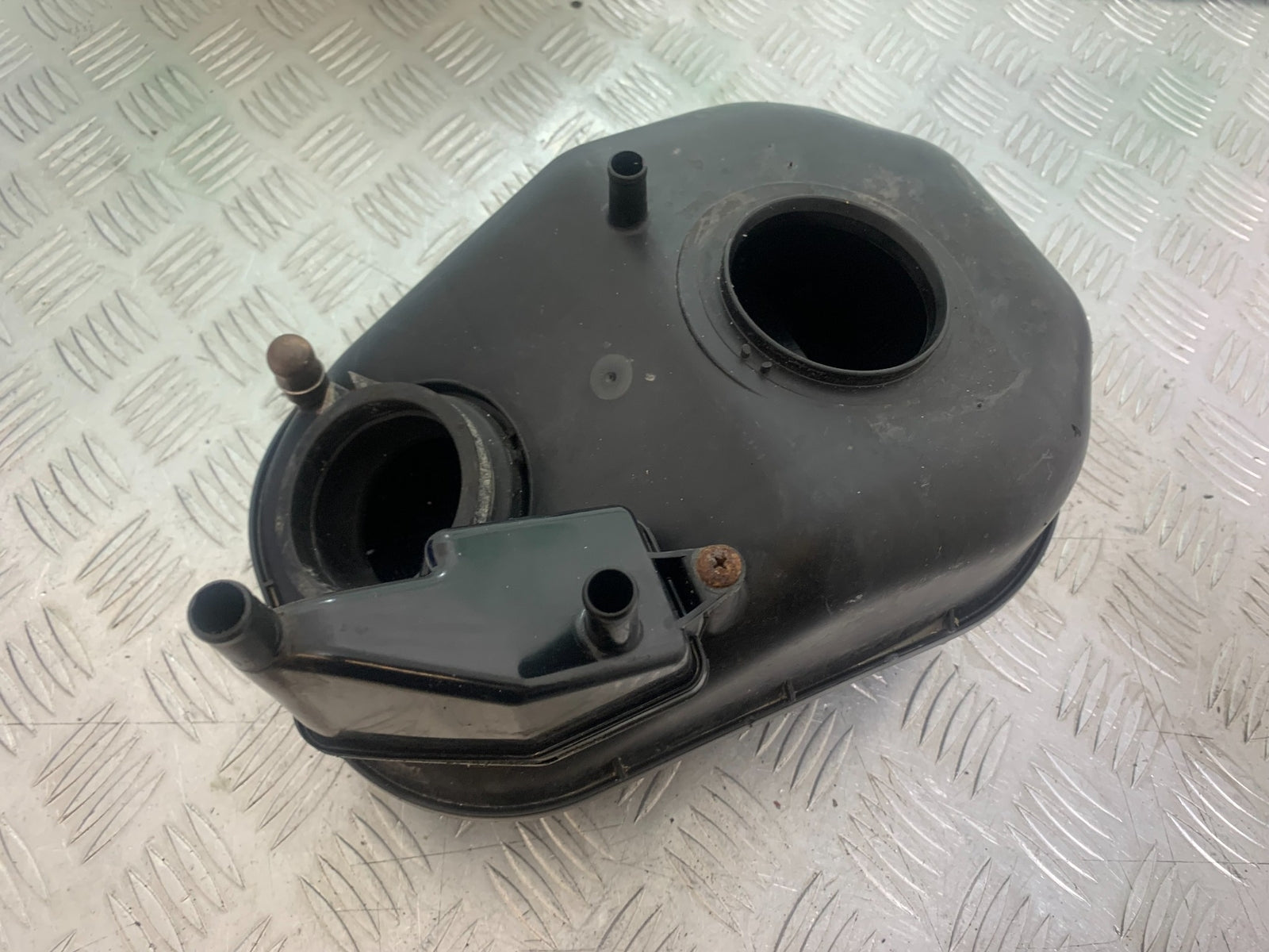 SUZUKI SV650 SV 650 mk1 AIRBOX YEAR 1999-2002 (CMB1160)