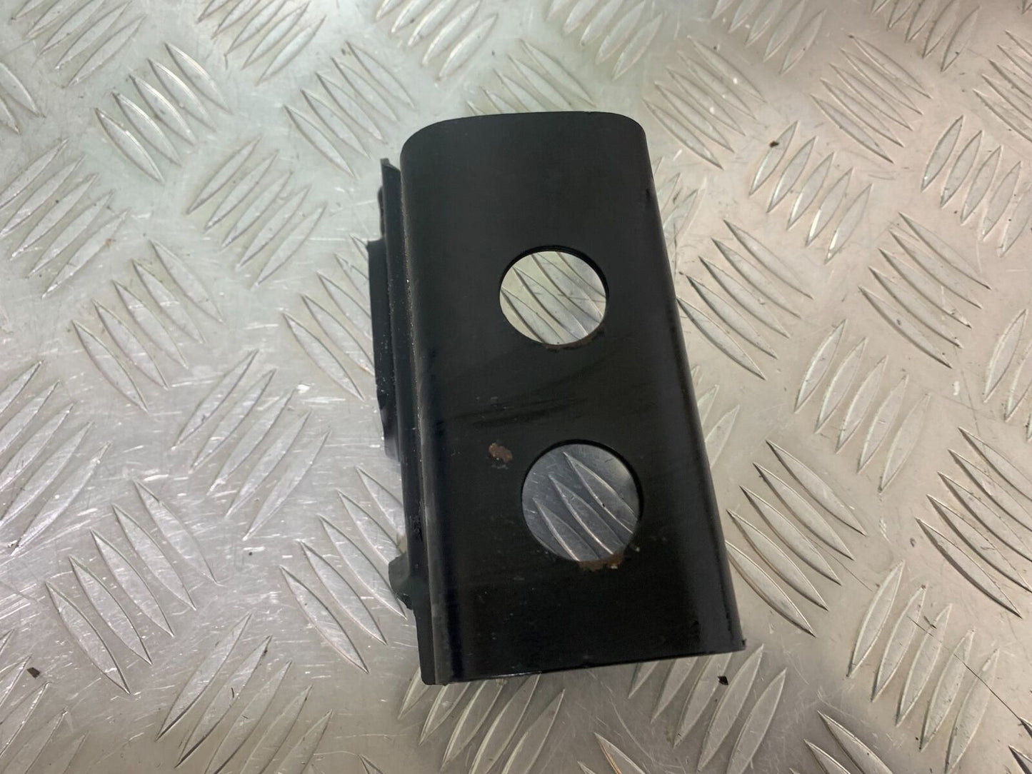 SINNIS TERRAIN 125 FRONT ENGINE BRACKET  YEAR 2024 (CMB1072)