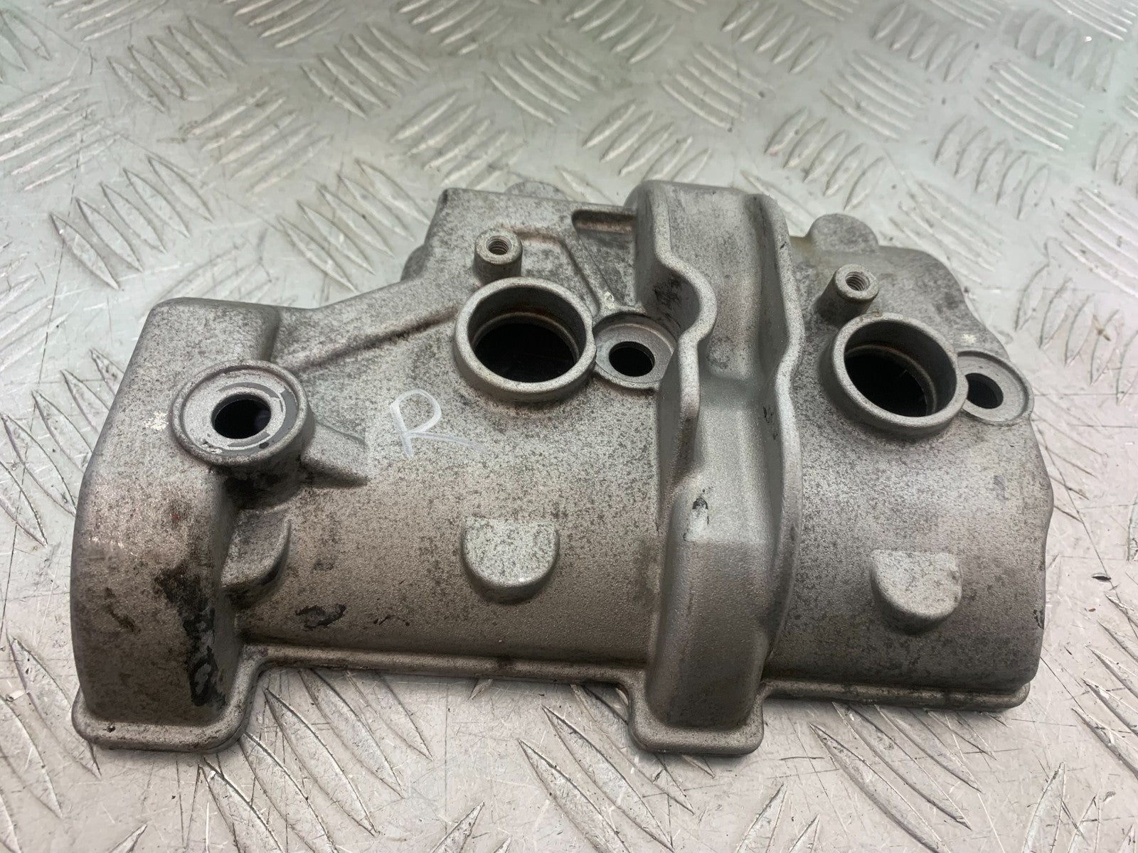 APRILIA TUONO 1000 V4 REAR ROCKER COVER  YEAR 2013-2014  (CMB1239)