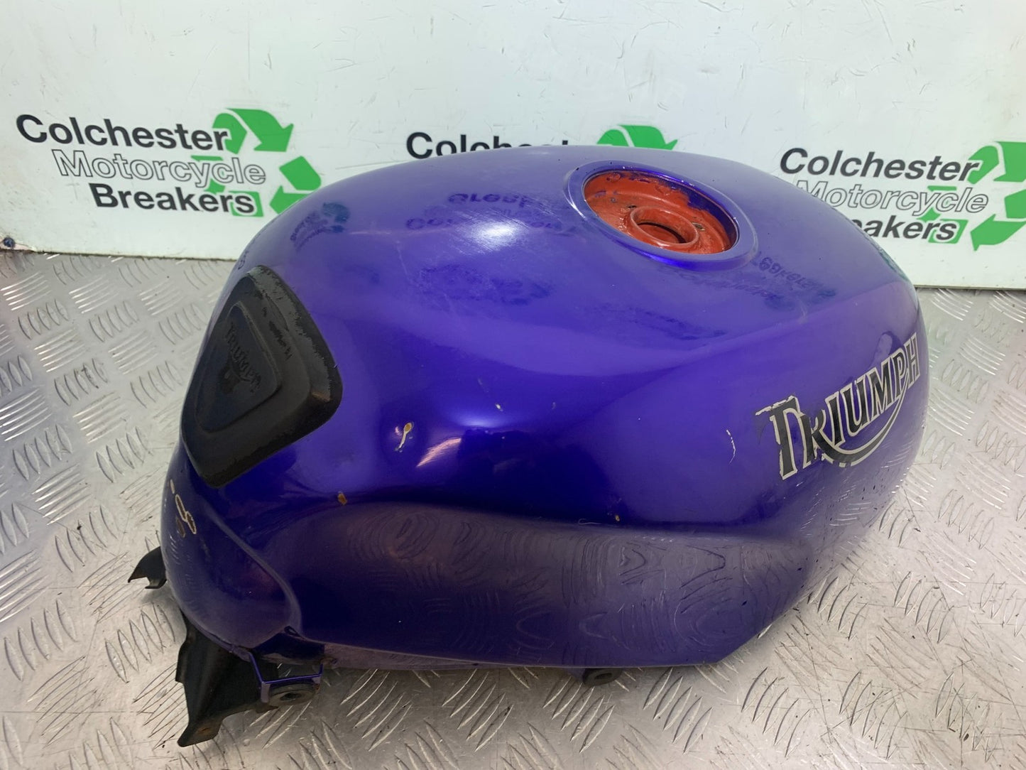 TRIUMPH TROPHY 900 PETROL TANK  YEAR 1991-95 (CMB1251)