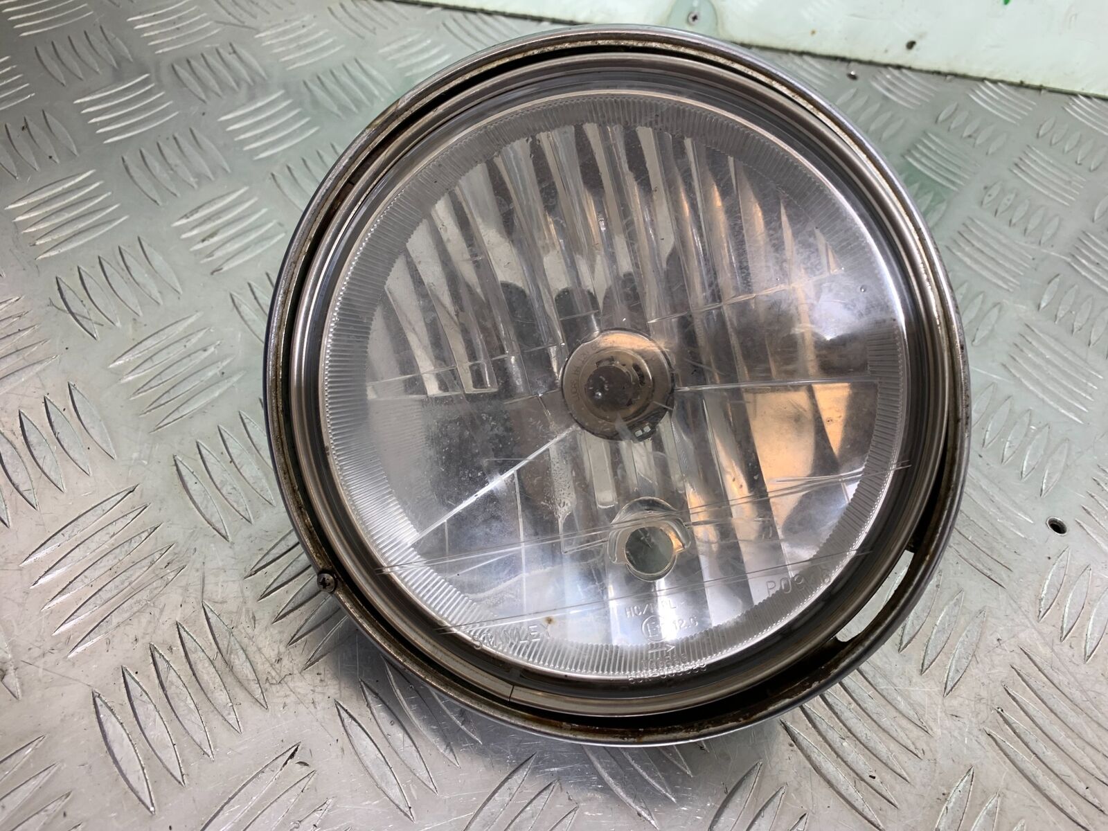 SUZUKI GSF650 GSF 650 HEADLIGHT   YEAR 2005-06  (CMB1028)