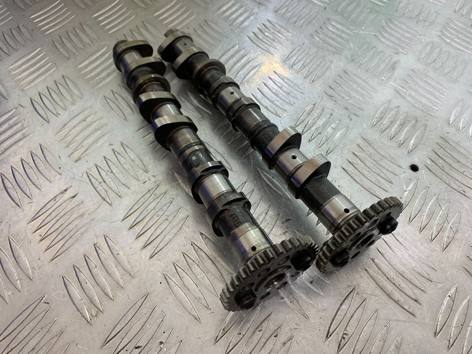 TRIUMPH 765 STREET TRIPLE RS CAMSHAFTS  YEAR 2018-2021 (STOCK 968)