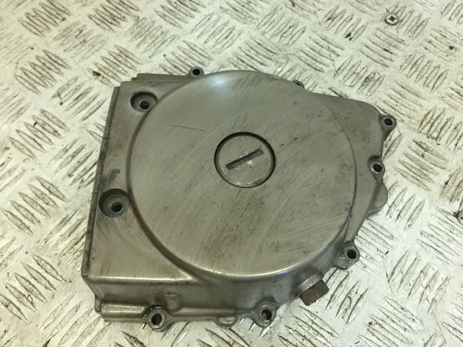 HYOSUNG GT250 COMET GENERATOR COVER  YEAR 2007 (STOCK 682)