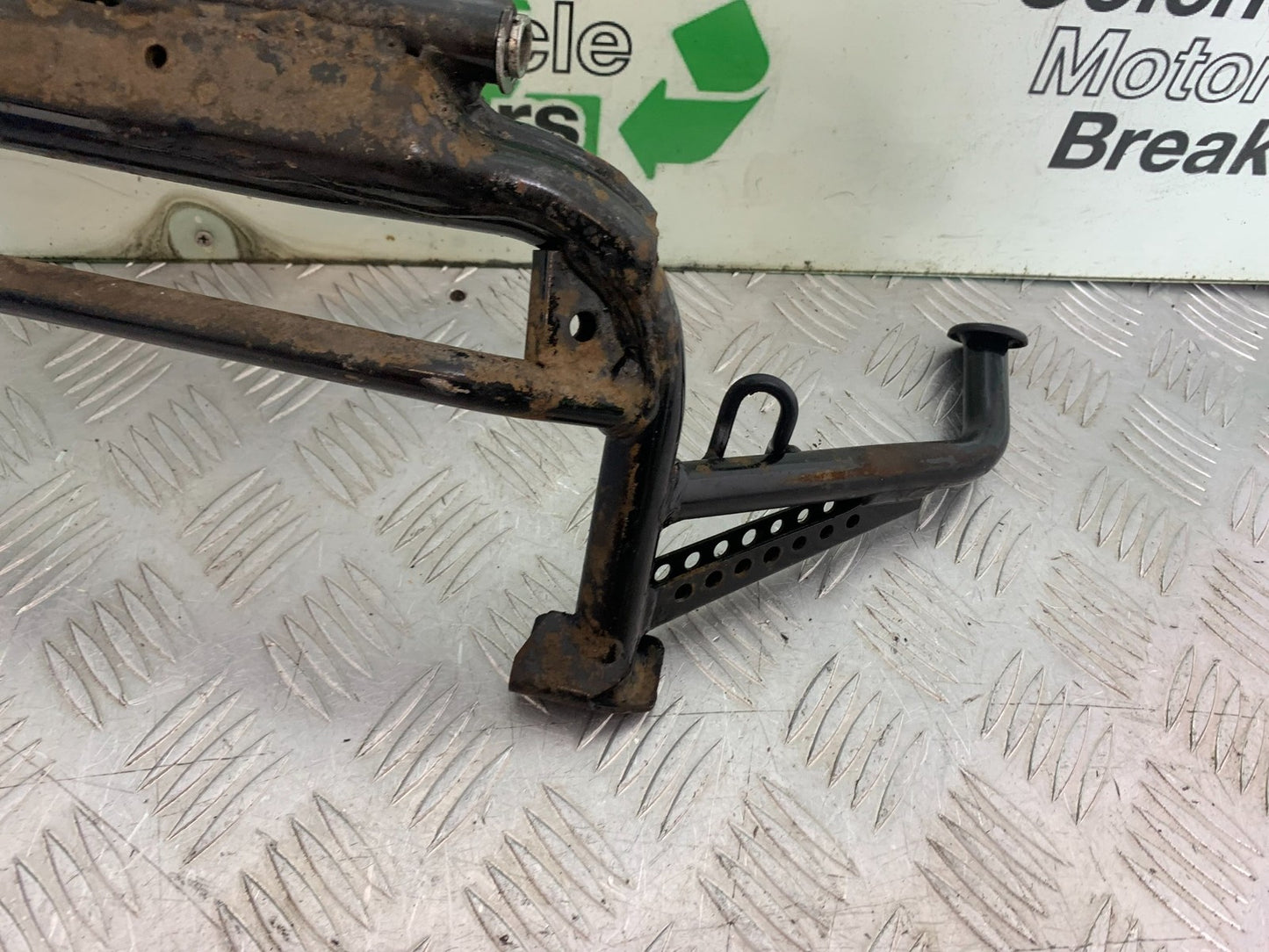 YAMAHA XMAX 300 CENTER STAND YEAR 2017-2020 (CMB1218)