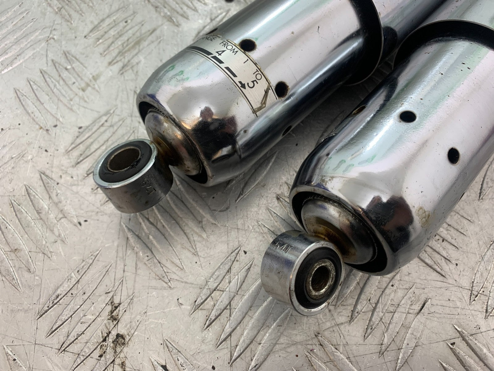 HONDA VT750 SHADOW REAR SHOCKS   YEAR 2003-2004 (CMB1265)