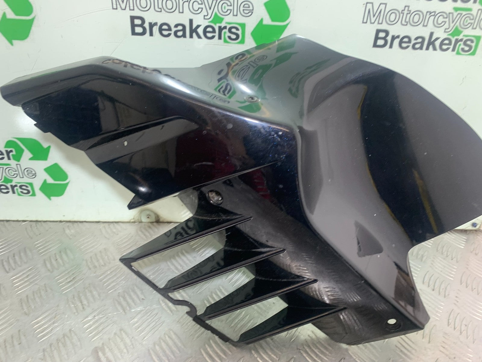 KAWASAKI GTR1400 GTR 1400 LEFT MIDDLE FAIRING PANEL  YEAR 2007-2009 (CMB1174)