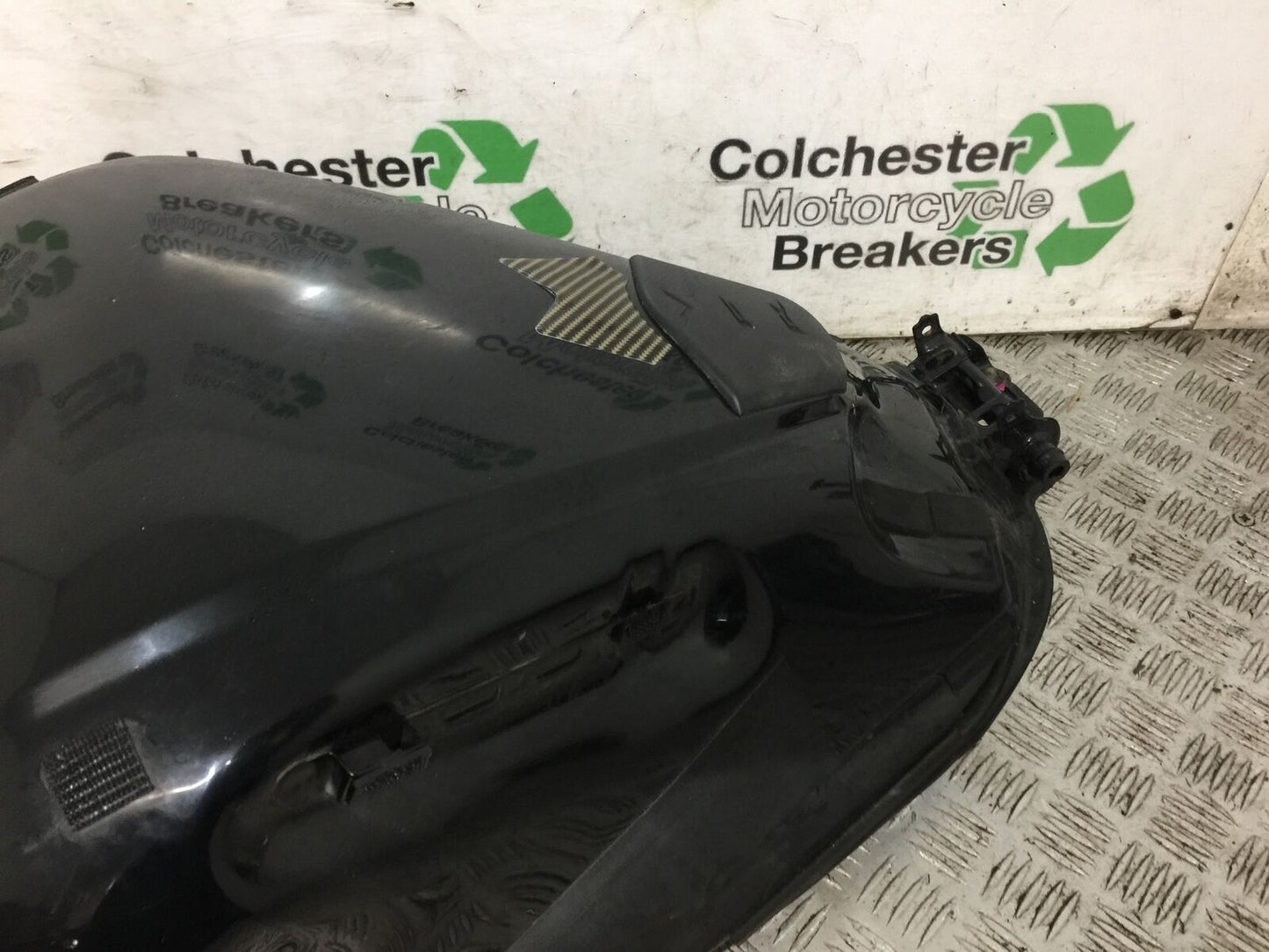 HONDA VFR1200 VFR 1200 FA PETROL TANK  YEAR 2010-11  (STOCK 793)
