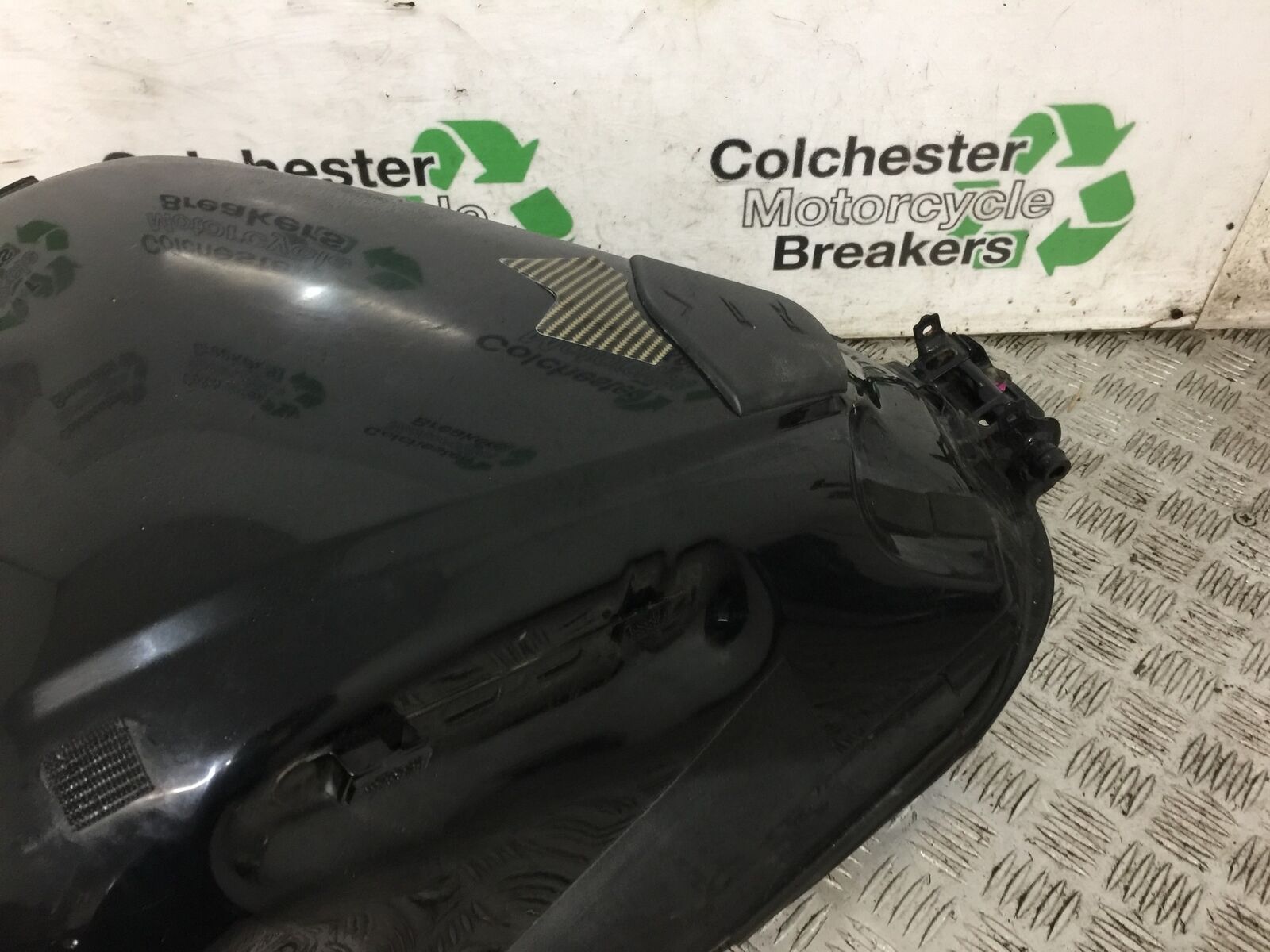 HONDA VFR1200 VFR 1200 FA PETROL TANK  YEAR 2010-11  (STOCK 793)
