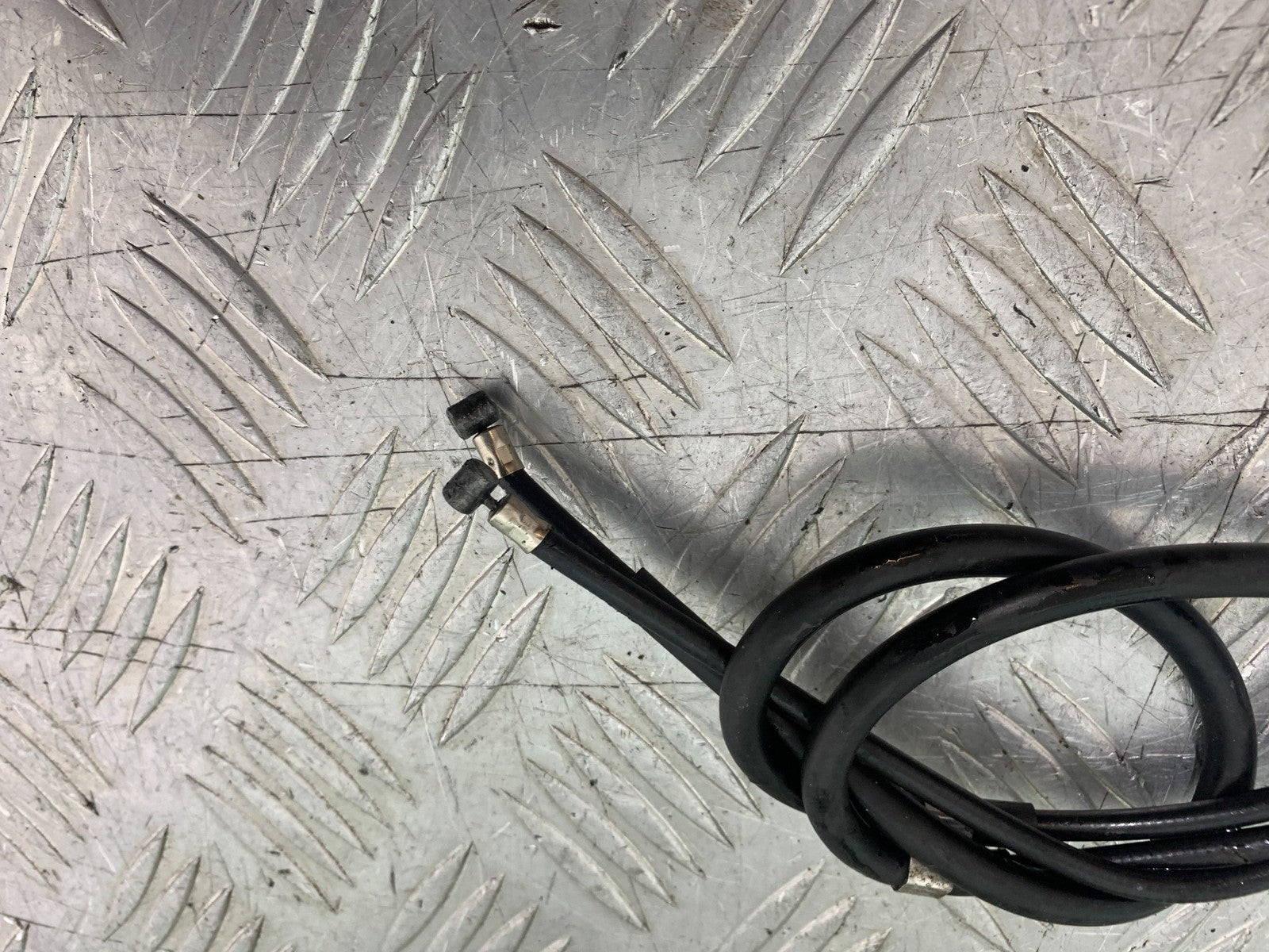 HONDA CBR1000 rr FIREBLADE EXHAUST SERVO CABLES  YEAR 2006 (CMB1220)