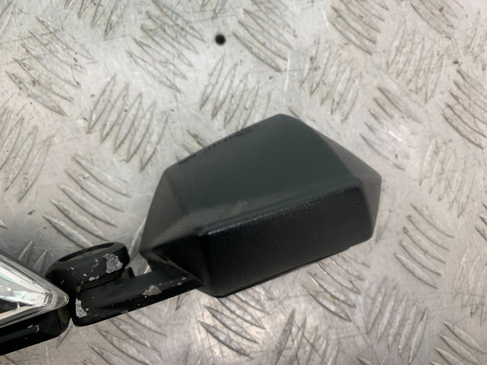 KAWASAKI ZX10R ZX10 R RIGHT MIRROR   2008-2010 (CMB1301)