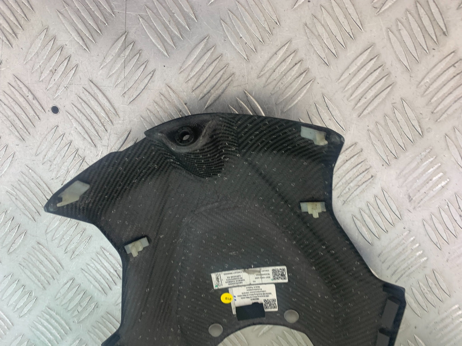 BMW M1000 R CARBON TANK COWL  YEAR 2023-2024 (CMB1140)