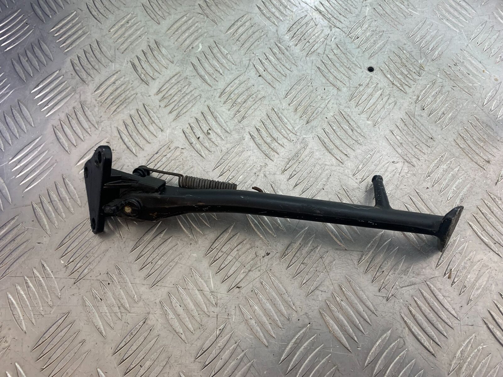 TRIUMPH 955i SPRINT ST SIDE STAND  YEAR 1999-2004 (CMB1124)