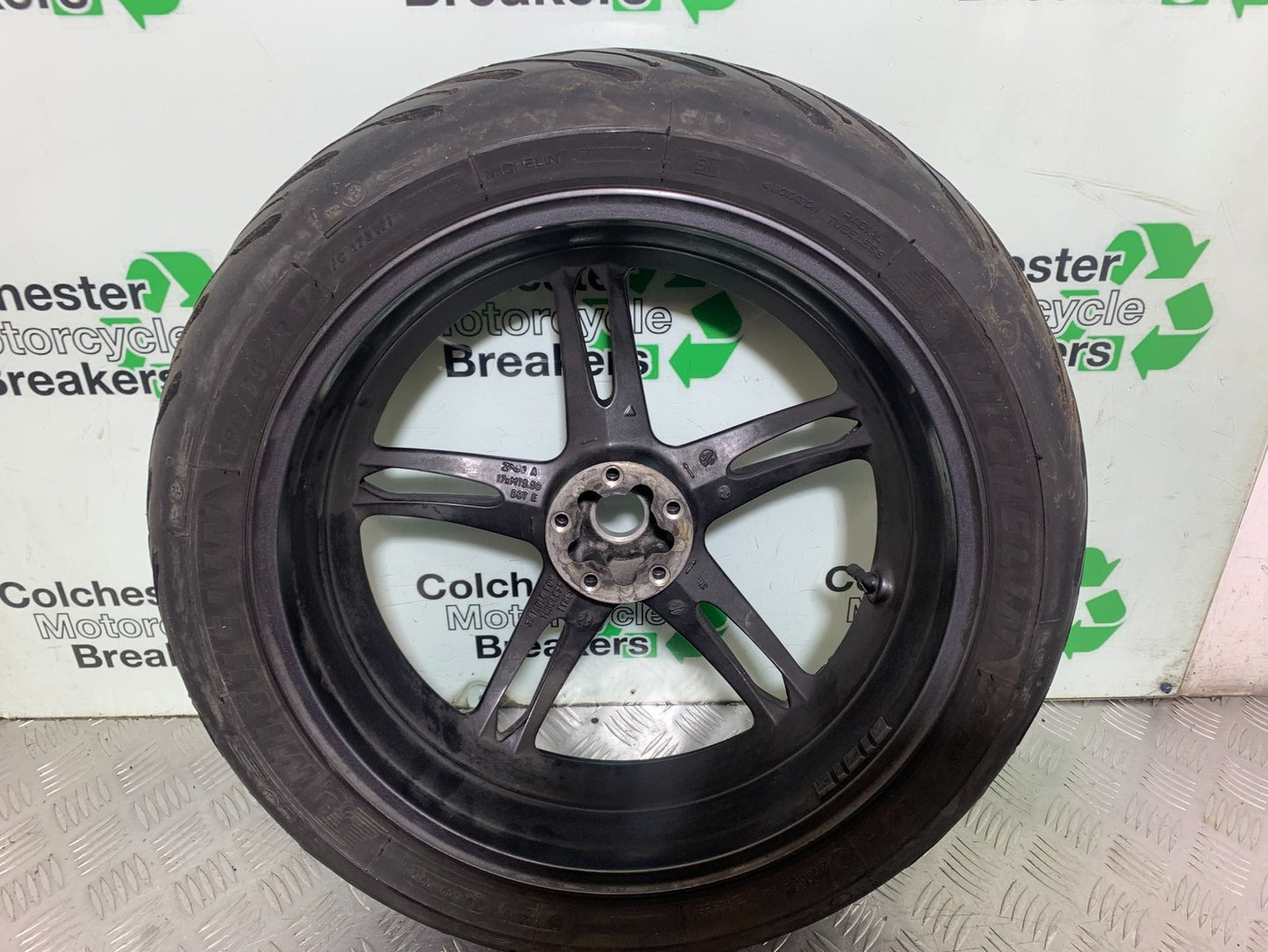 TRIUMPH 1050 SPRINT GT REAR WHEEL (GOOD TYRE)  YEAR 2010-2016 (CMB1250)
