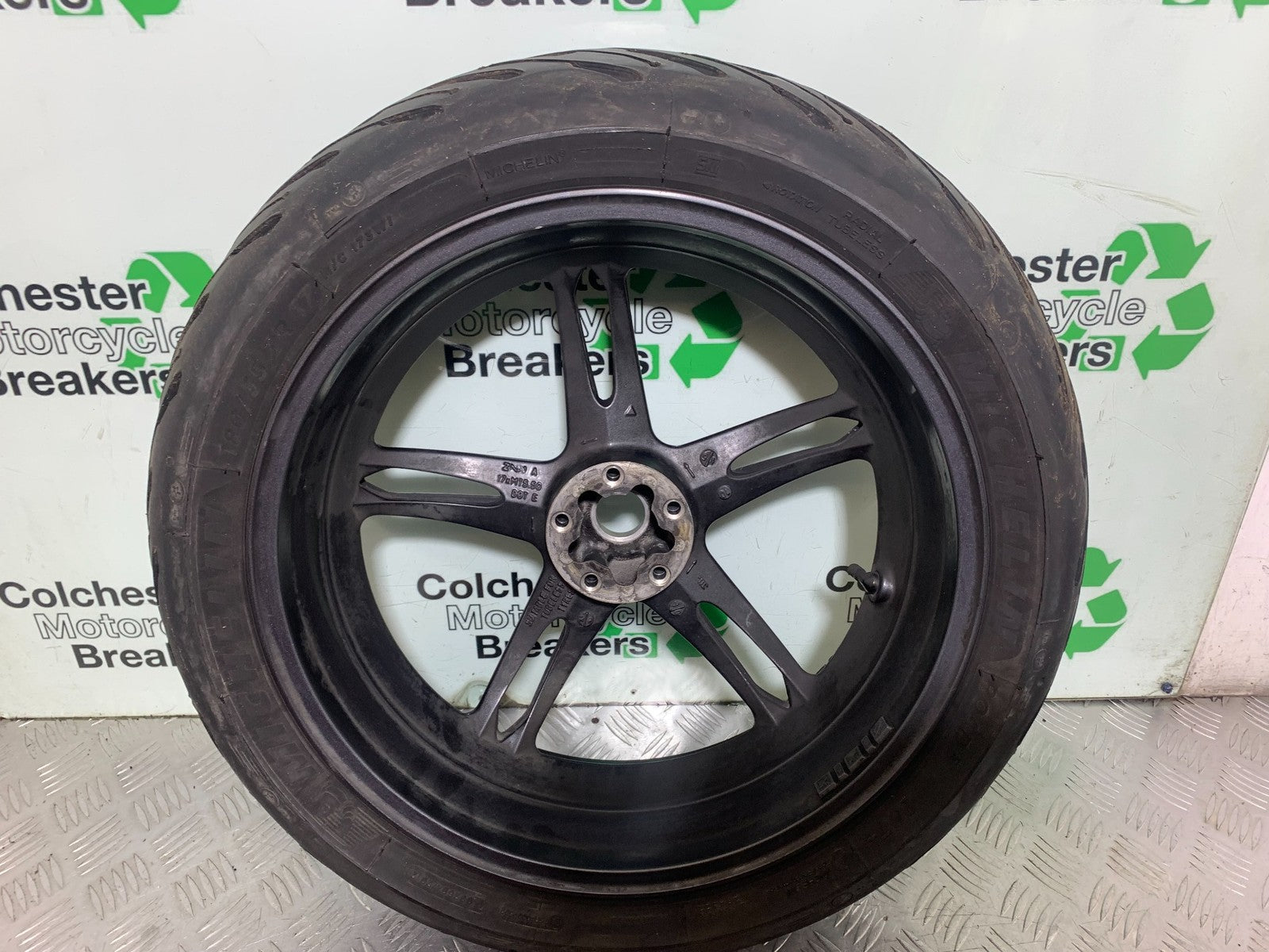 TRIUMPH 1050 SPRINT GT REAR WHEEL (GOOD TYRE)  YEAR 2010-2016 (CMB1250)