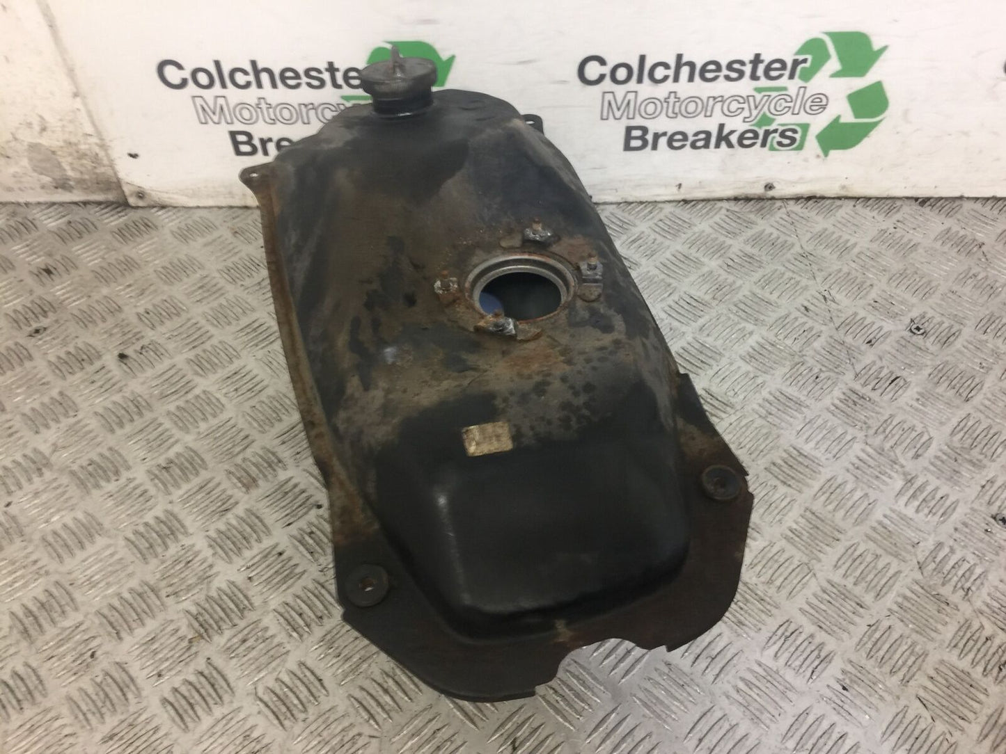 HONDA FORZA 125 PETROL TANK YEAR 2015 (STOCK 620)